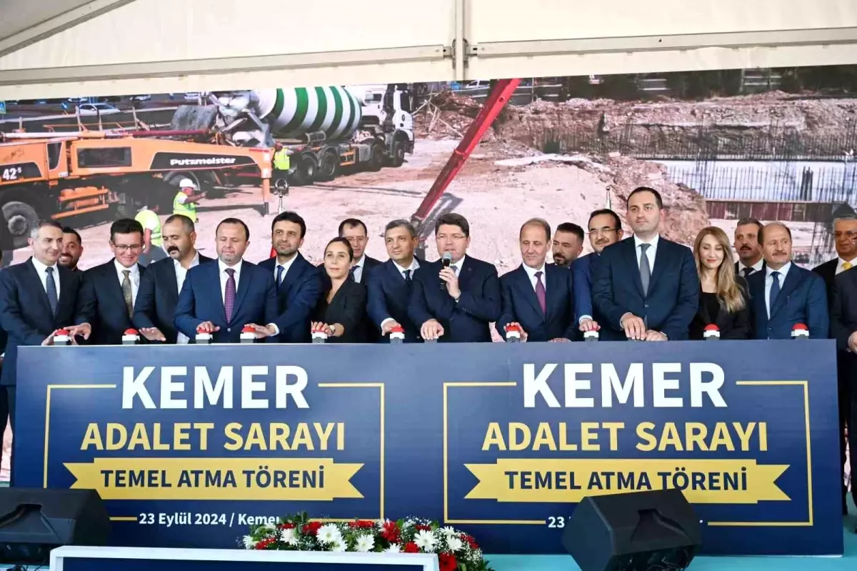 Adalet Bakanı Tunç, Yeni Kemer Adalet Sarayı'nın Temelini Attı