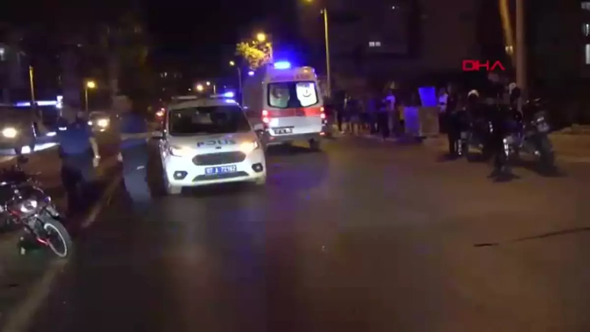 Alkollü Sürücü Elektrikli Motosiklete Çarptı, İki Yaralı