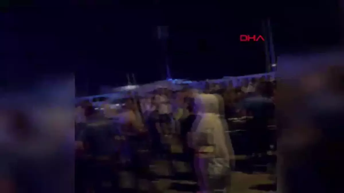 Antalya'da Düğünden Dönerken Feci Kaza: 7-8 Yaralı