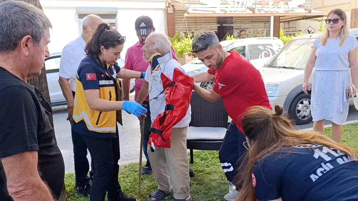 Antalya'da Motosiklet Kazası: 91 Yaşındaki Adam Yaralandı