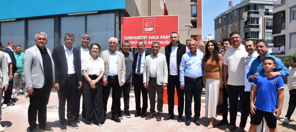 CHP'de bayramlaşma töreni yapıldı