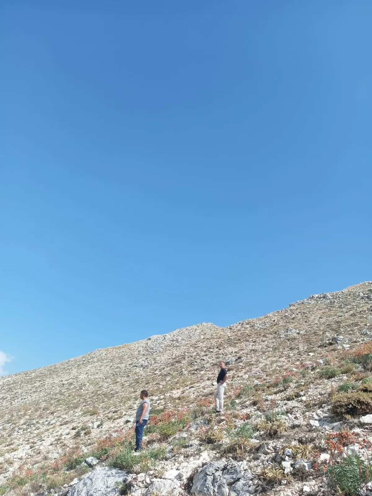 Finike'de Yıldırım Düşmesi Sonucu 1 Kişi Öldü, 1 Kişi Yaralandı