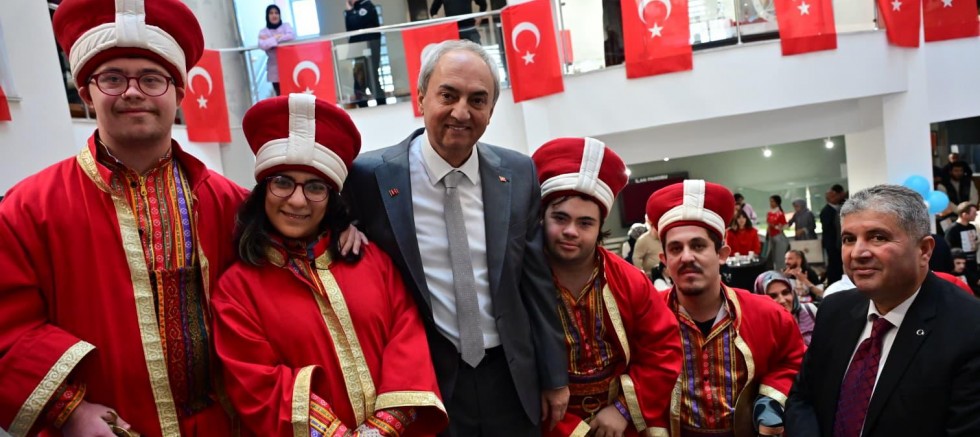 Kepez’de anlamlı günde farkındalık etkinliği