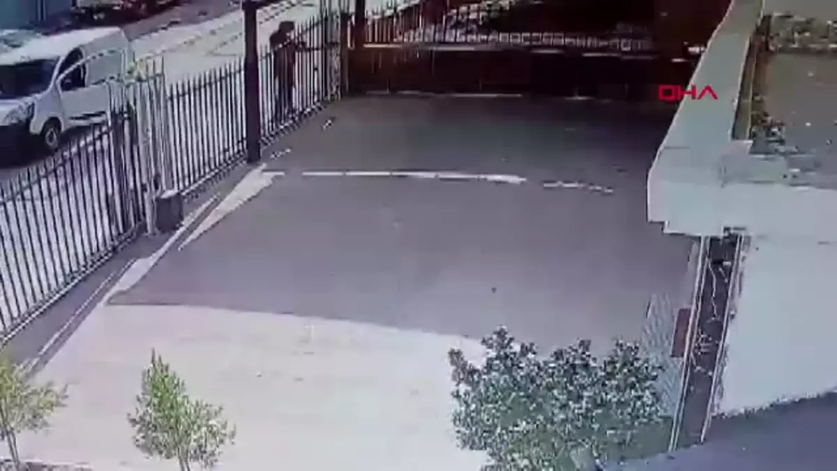 Kuyumcuya Silahlı Saldırı: Bir Kişi Yaralandı