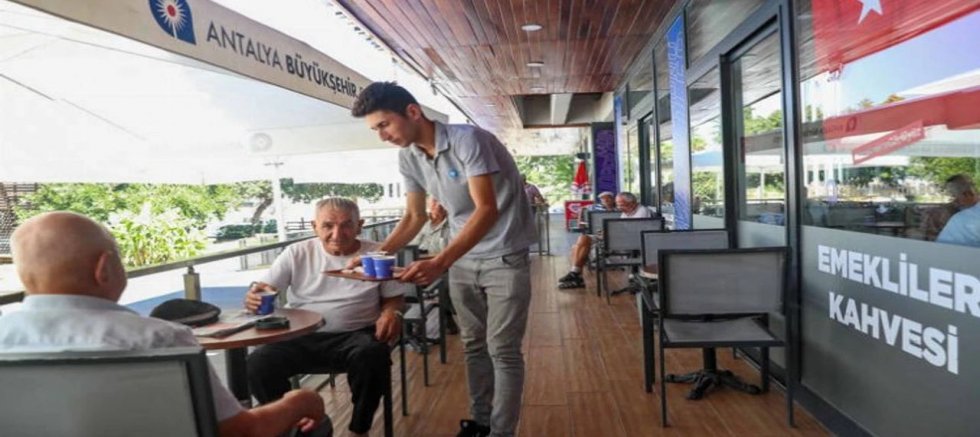 Emekli kahveleri yaygınlaştırılmalı