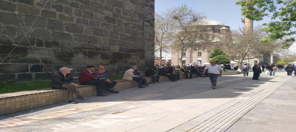 Emeklilerin bayram dramı