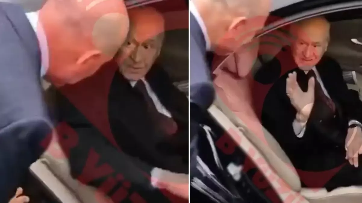Soylu'nun elini öpmek istediği Bahçeli tecrübeli siyasetçiyi nezaketle engelledi