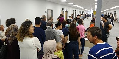 ACİLLER DOLUP TAŞIYOR