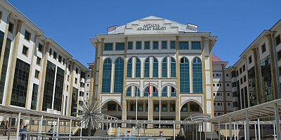 Adli emanette kaybolan 6 kilo kokain davası