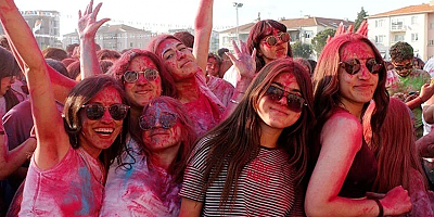 Antalya'nın yüzde 13'ü genç