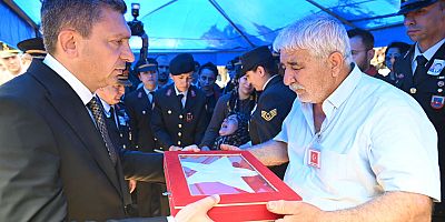 ANTALYA ŞEHİDİNİ SON YOLCULUĞUNA UĞURLADI