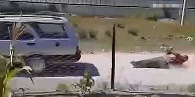 Arabanın arkasına bağlayıp sürükledi