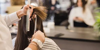 BİR BİR KAPANIYORLAR