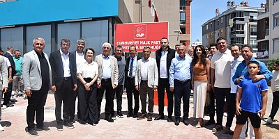CHP'de bayramlaşma töreni yapıldı