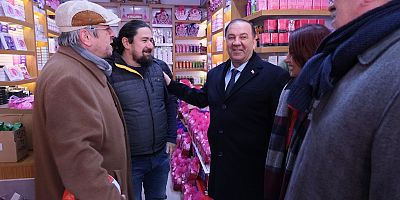 CHP Isparta Adayı Yazgan esnaf ziyaretine çıktı