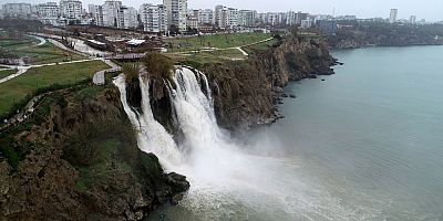 Düden Şelalesi'nde kirlilik azaldı
