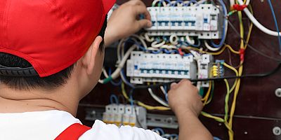 Elektrikte eksik müdahale ölüme götürür!