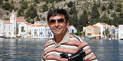 Gazeteci Ahmet Acar hayatını kaybetti