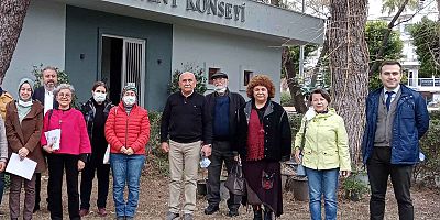 Hazine arazileri işgal altında..