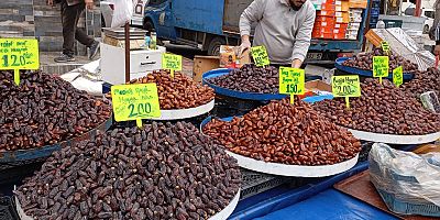 Hurma Tezgâhlardaki Yerini Aldı