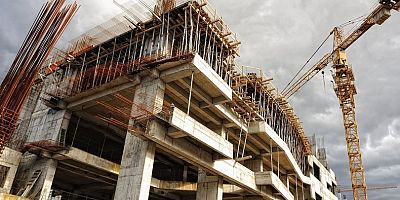 İnşaat yavaşlamaya devam ediyor
