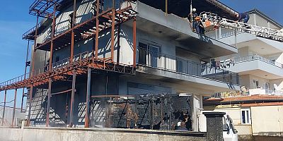 Kaynaktan sıçrayan kıvılcım yangın çıkardı