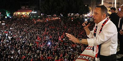 Muhittin Böcek: Hepinizin başkanıyım