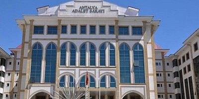 Muhittin Böcek'in gelini ile 3 şüpheli adliyede