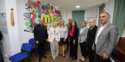 Özkan’dan mezun olduğu okula destek