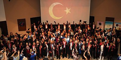 Tazelenme Üniversitesi'nden 110 öğrenci mezun oldu