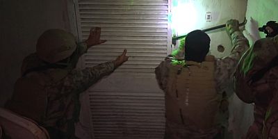 Zehir tacirleri tutuklandı