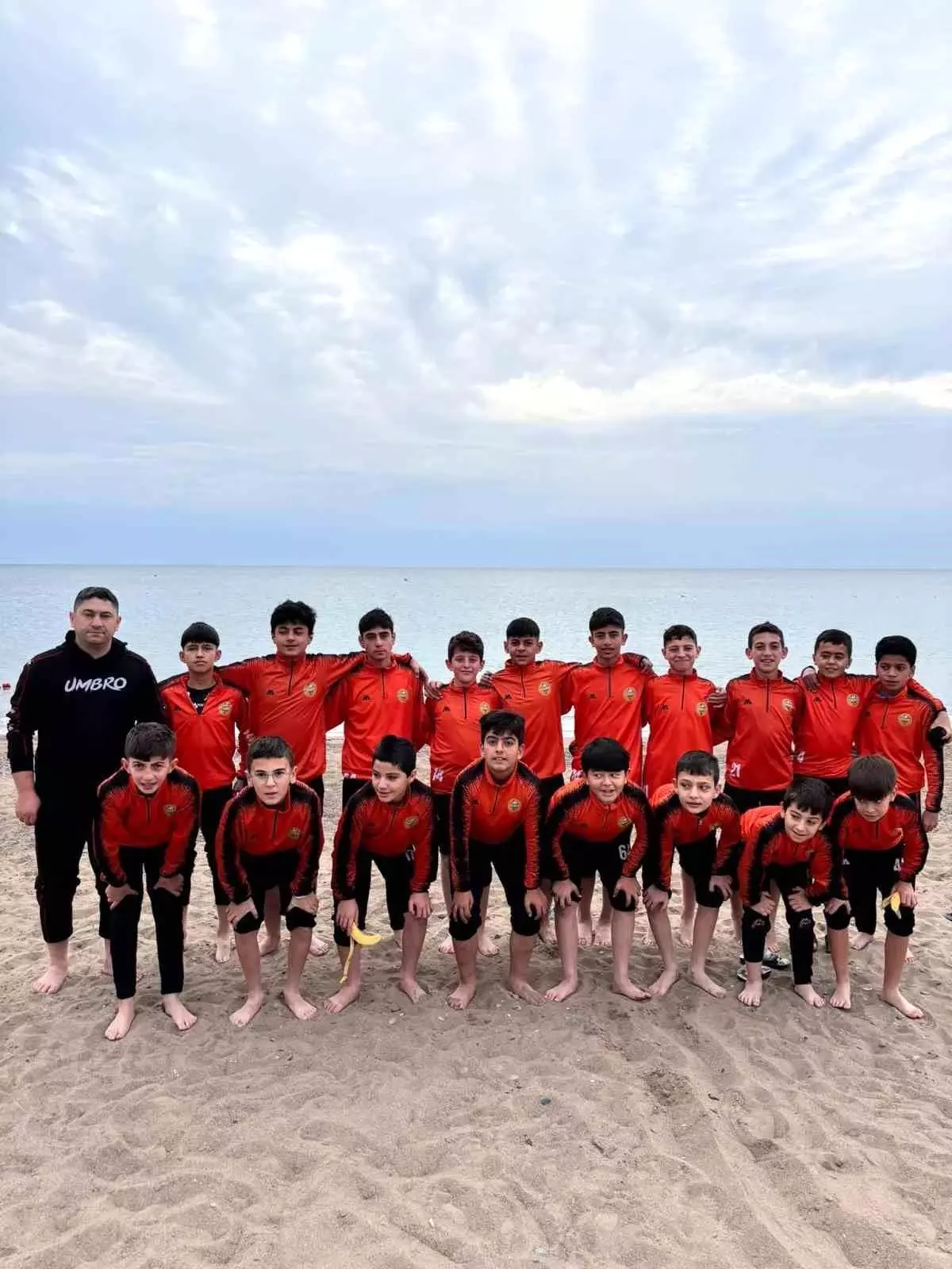 Yıldızkent Spor Kulübü Antalya'da Şampiyon Oldu